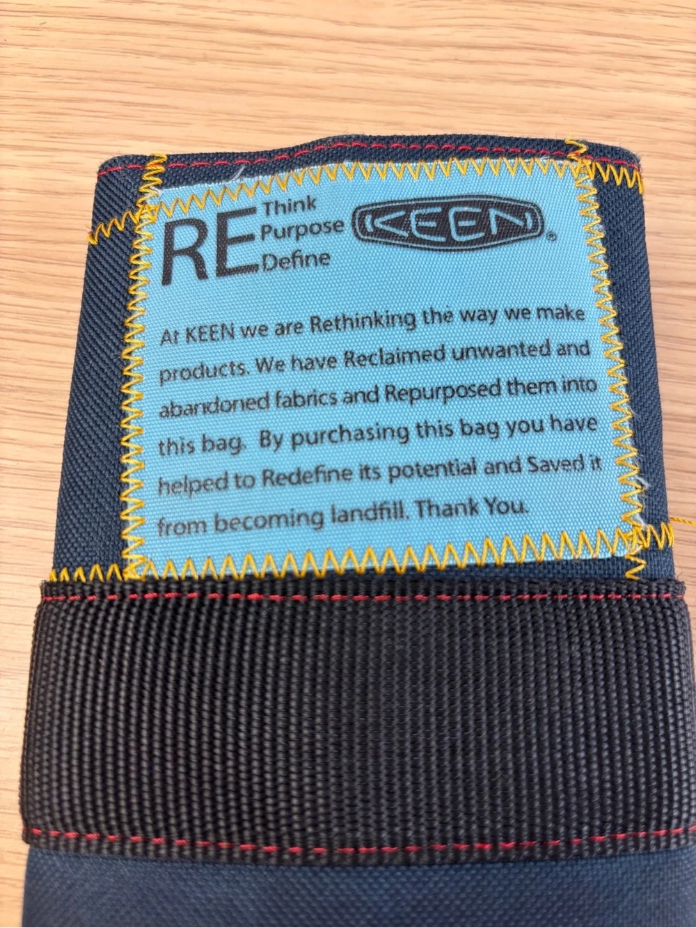Vintage KEEN Hybrid Transport Division Navy/Black Trifold Wallet